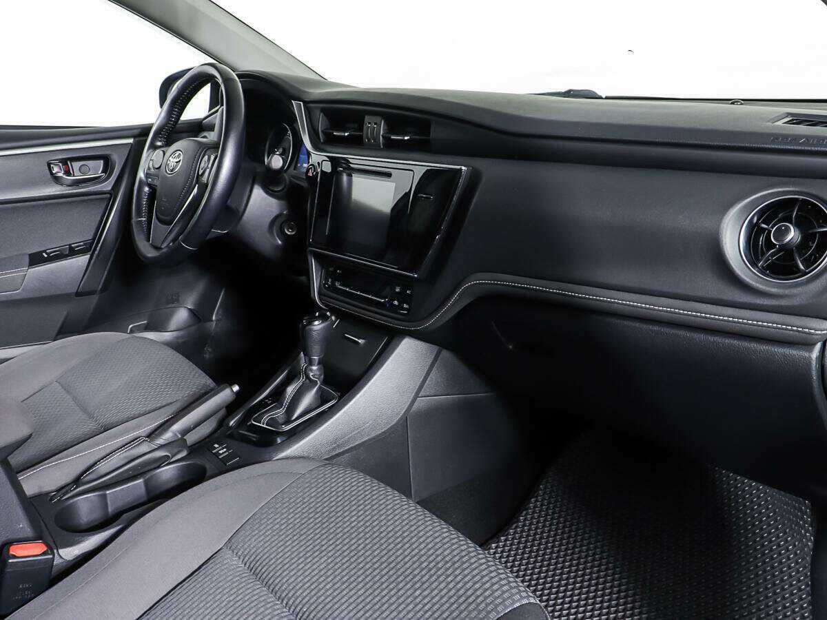 Купить Toyota Corolla с пробегом. Фото: #7