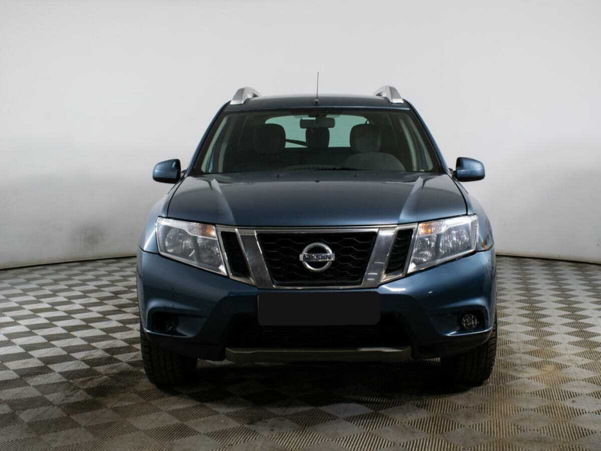 Купить Nissan Terrano с пробегом. Фото: #1