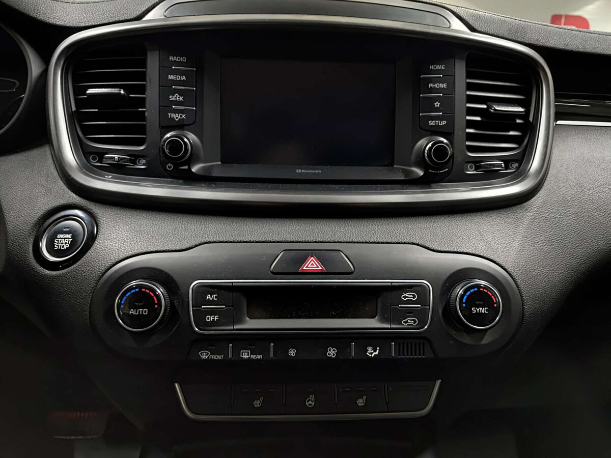 Купить Kia Sorento с пробегом. Фото: #14