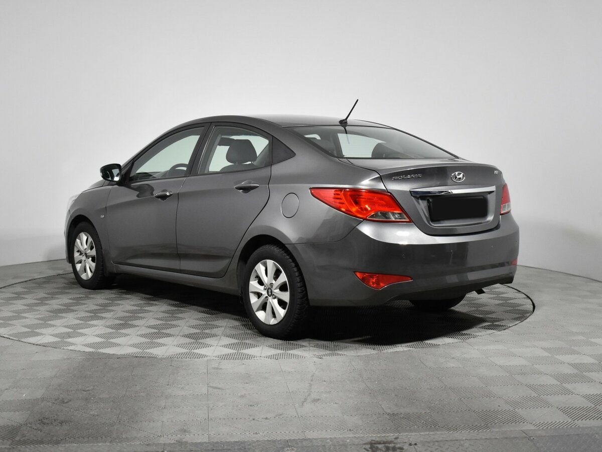 Купить Hyundai Solaris с пробегом. Фото: #6