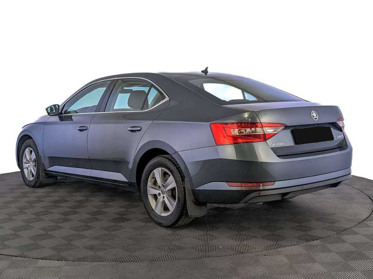 Купить Skoda Superb с пробегом. Фото: #6