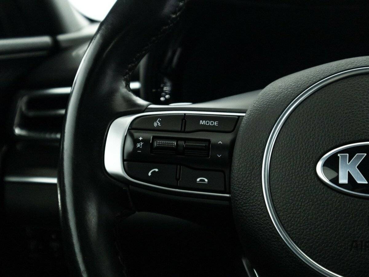 Купить Kia K5 с пробегом. Фото: #25