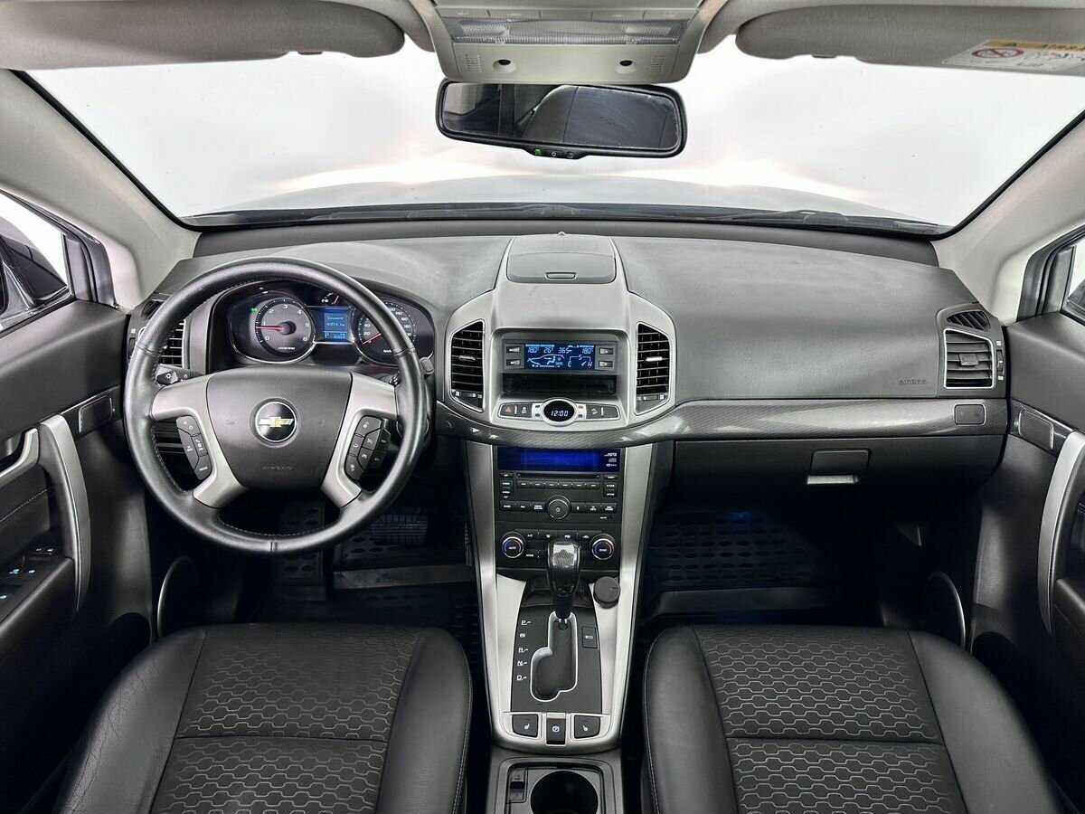 Купить Chevrolet Captiva с пробегом. Фото: #8