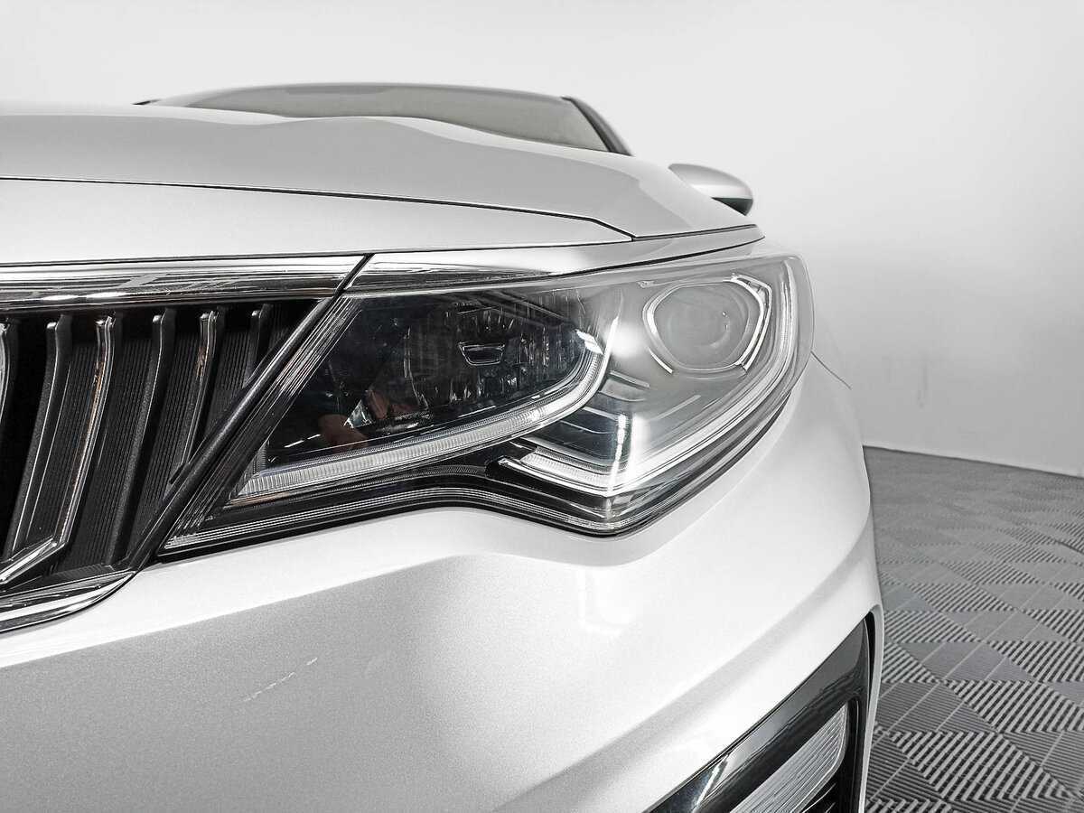 Купить Kia K5 с пробегом. Фото: #14