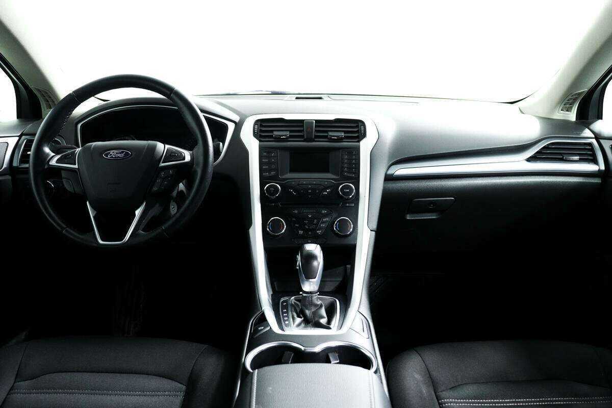 Купить Ford Mondeo с пробегом. Фото: #10