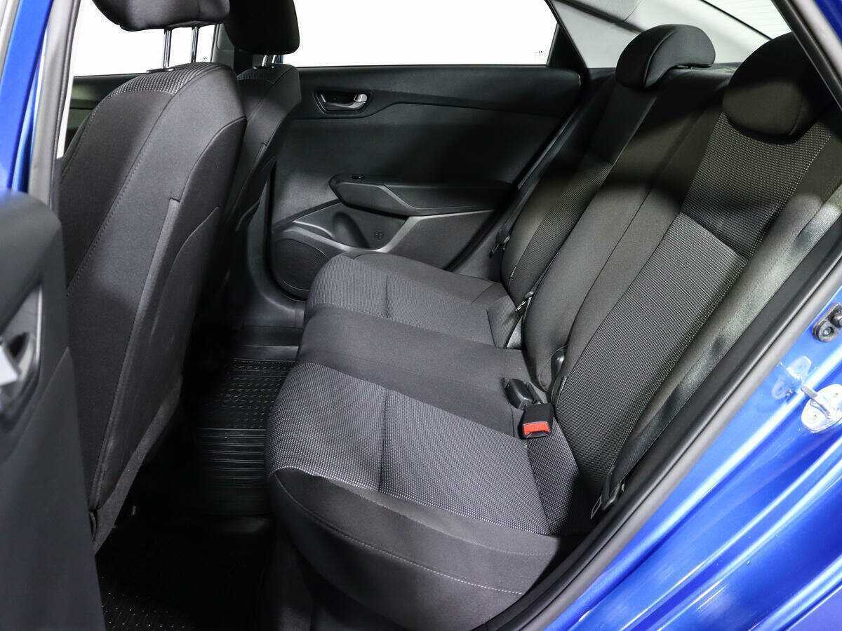 Купить Hyundai Solaris с пробегом. Фото: #6