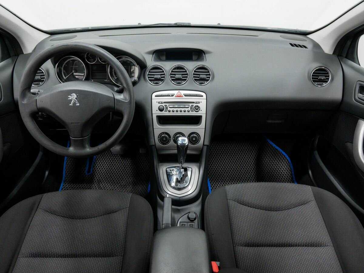 Купить Peugeot 408 с пробегом. Фото: #9