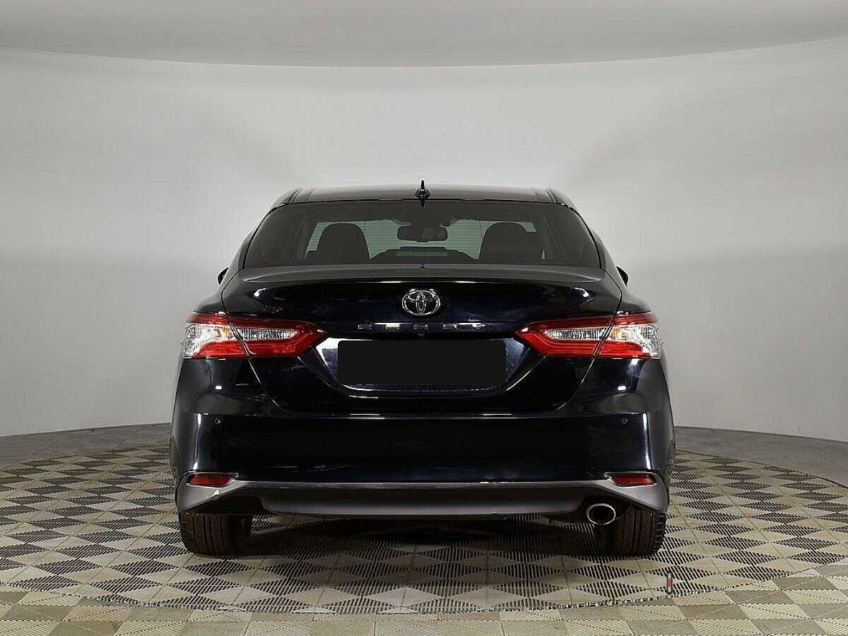 Купить Toyota Camry с пробегом. Фото: #3