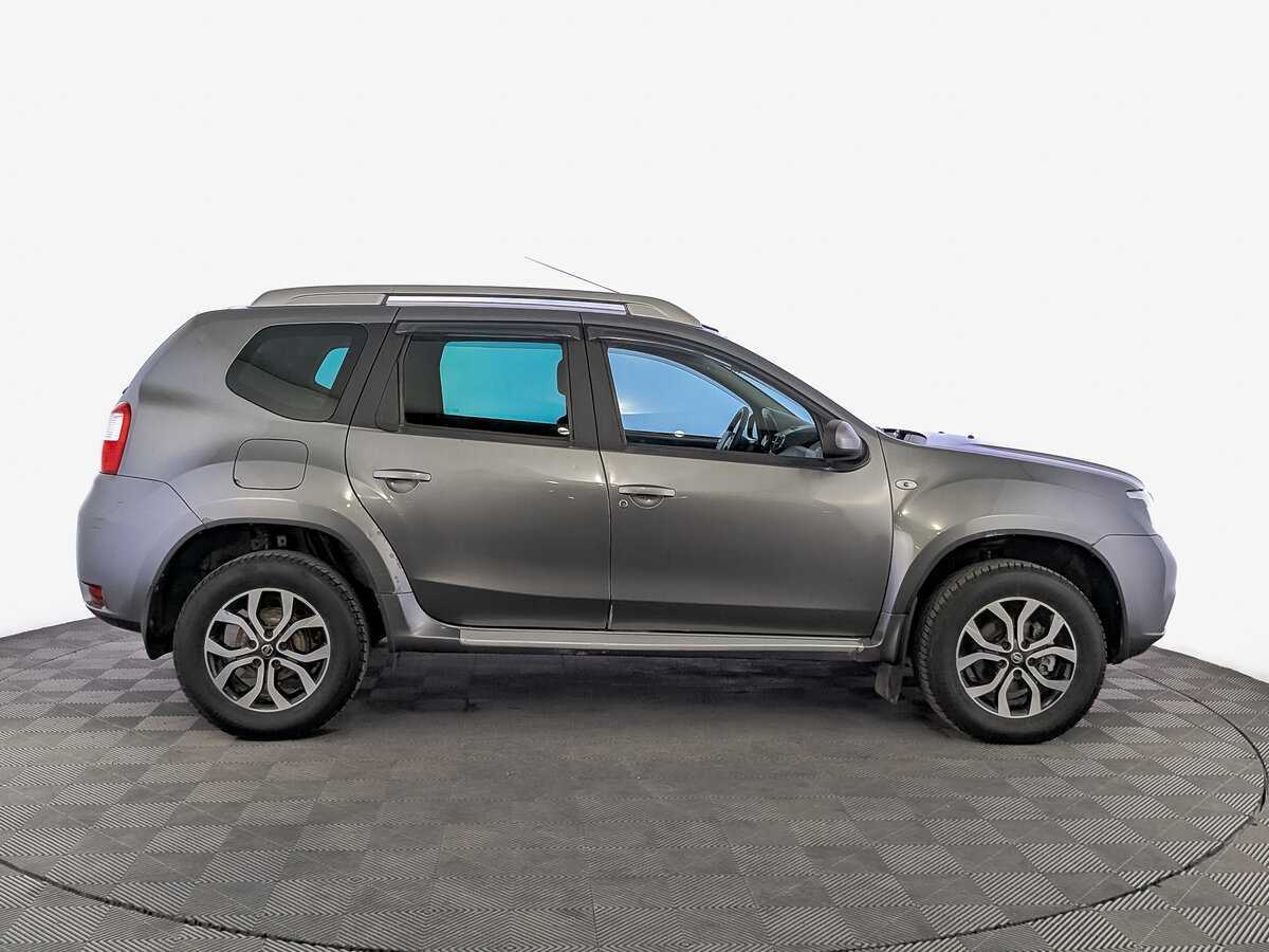 Купить Nissan Terrano с пробегом. Фото: #3