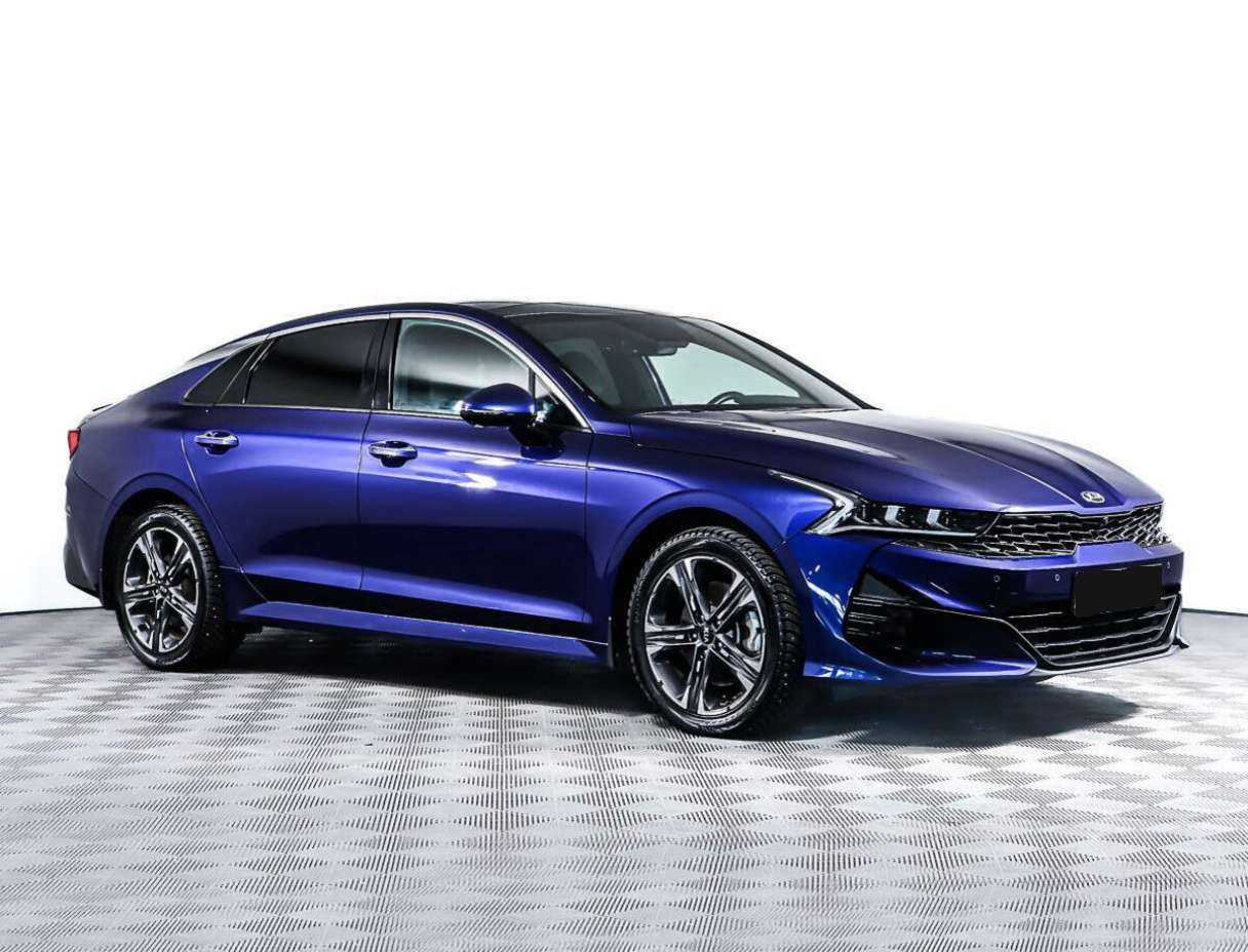 Купить Kia K5 с пробегом. Фото: #2