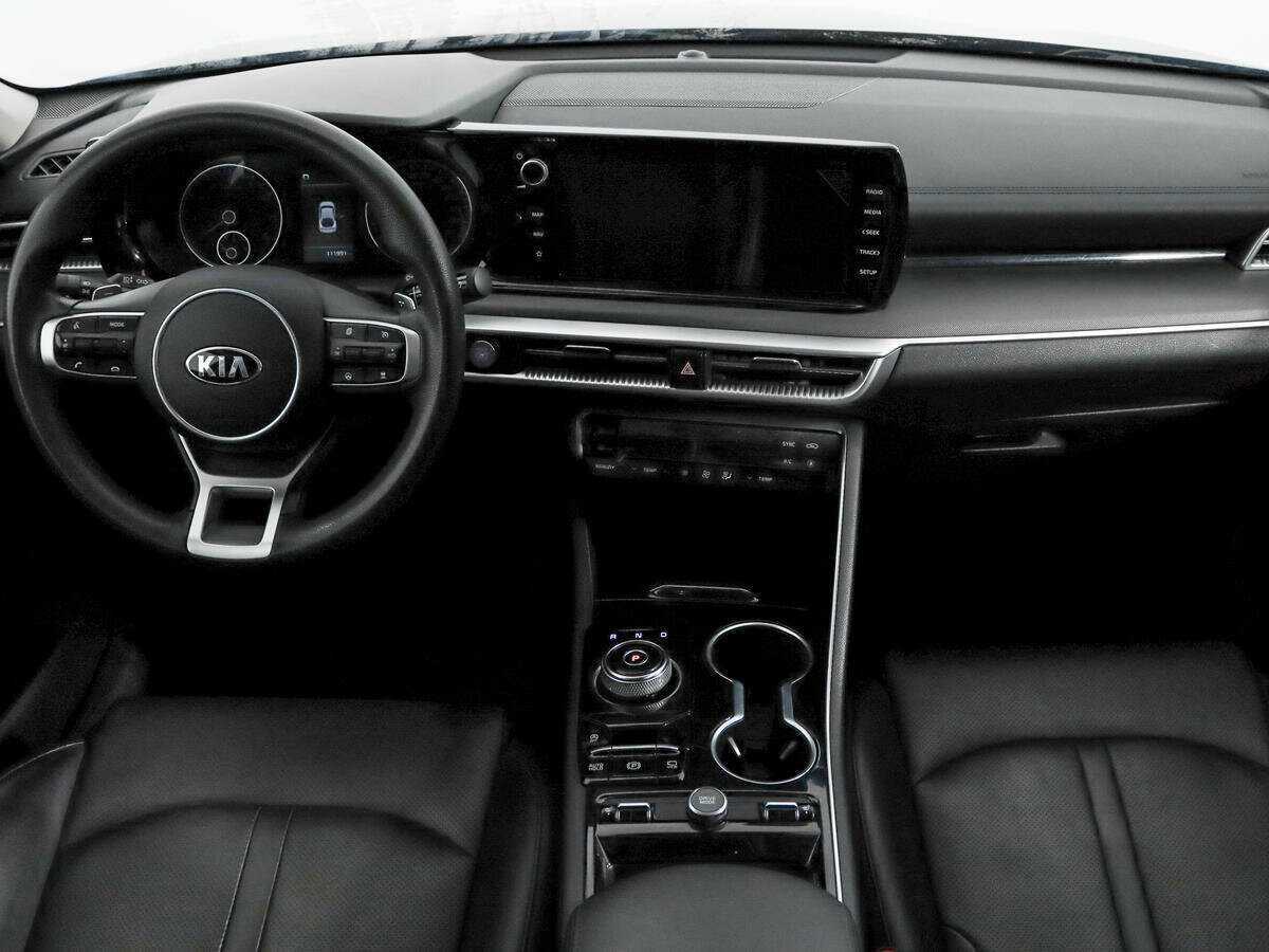 Купить Kia K5 с пробегом. Фото: #13
