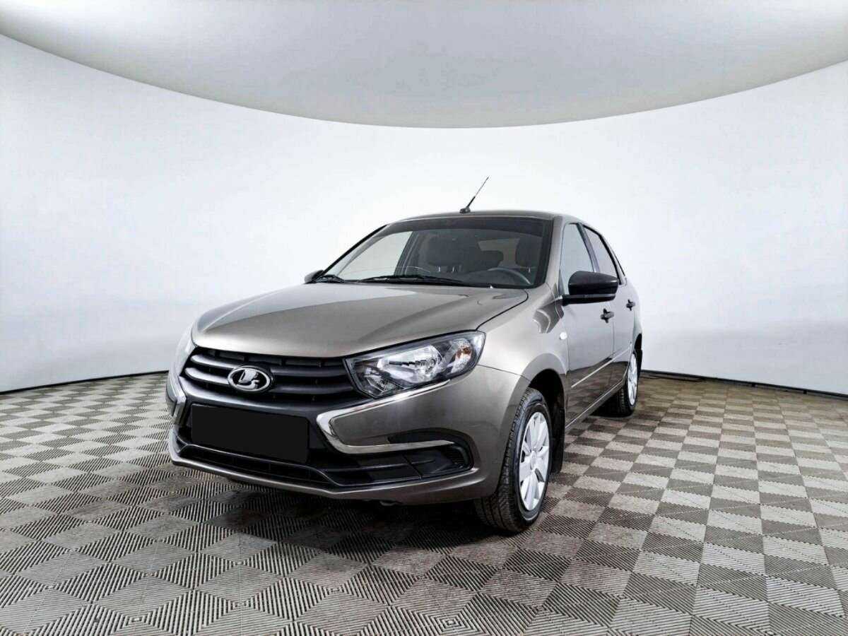 Купить Lada (ВАЗ) Granta с пробегом. Посмотреть фото
