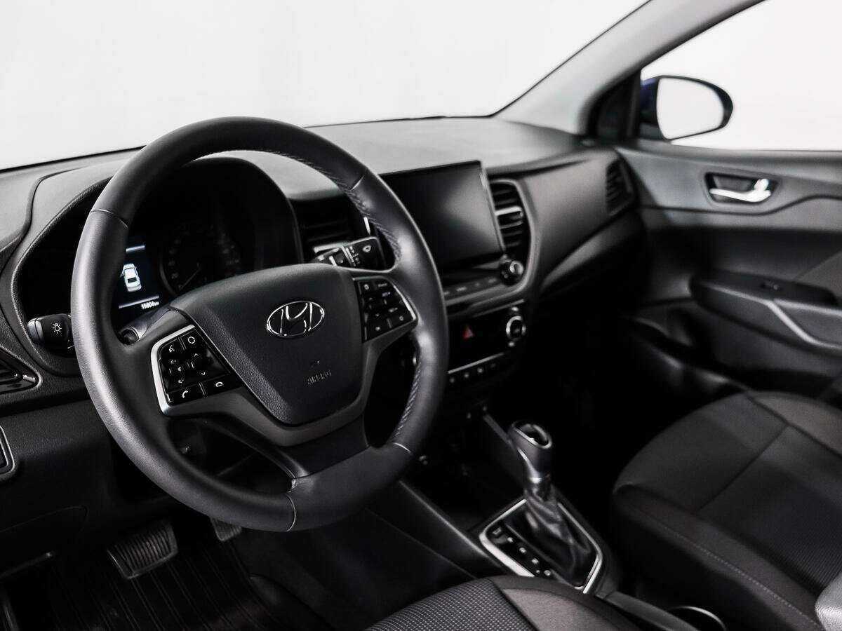 Купить Hyundai Solaris с пробегом. Фото: #8