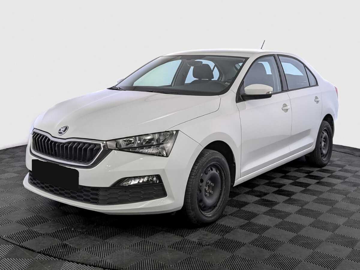 Купить Skoda Rapid с пробегом. Посмотреть фото