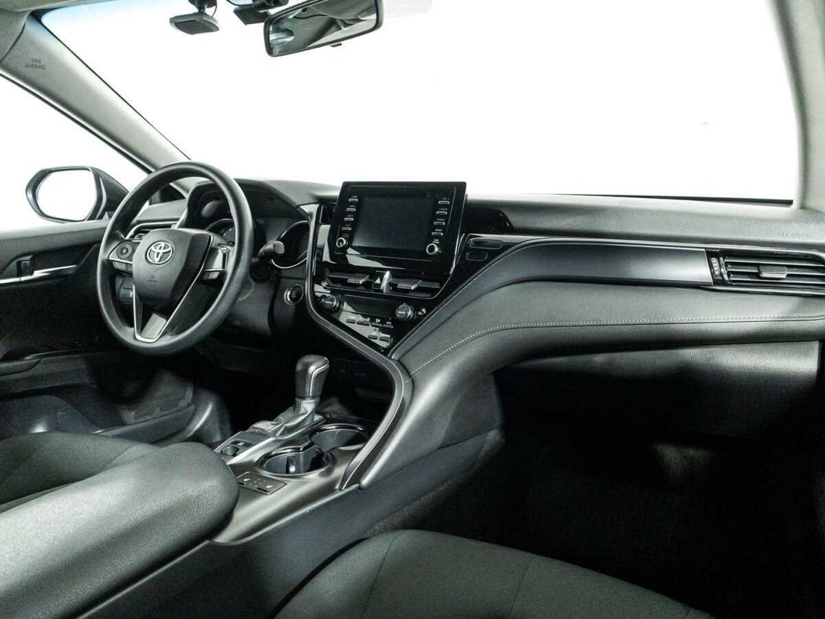 Купить Toyota Camry с пробегом. Фото: #8