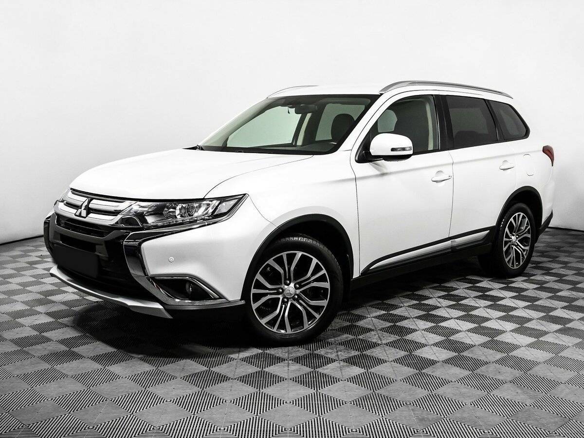 Купить Mitsubishi Outlander с пробегом. Фото: #0