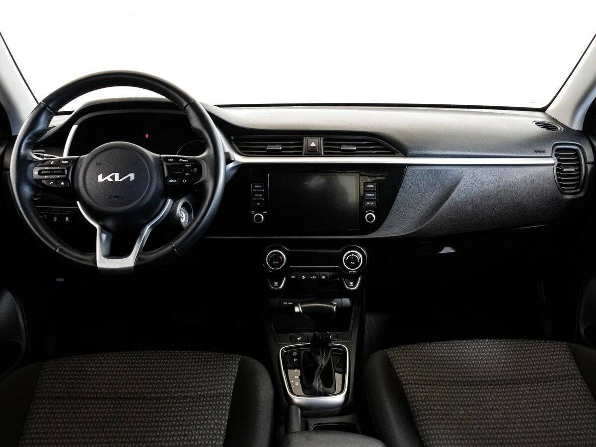 Купить Kia Rio с пробегом. Фото: #9