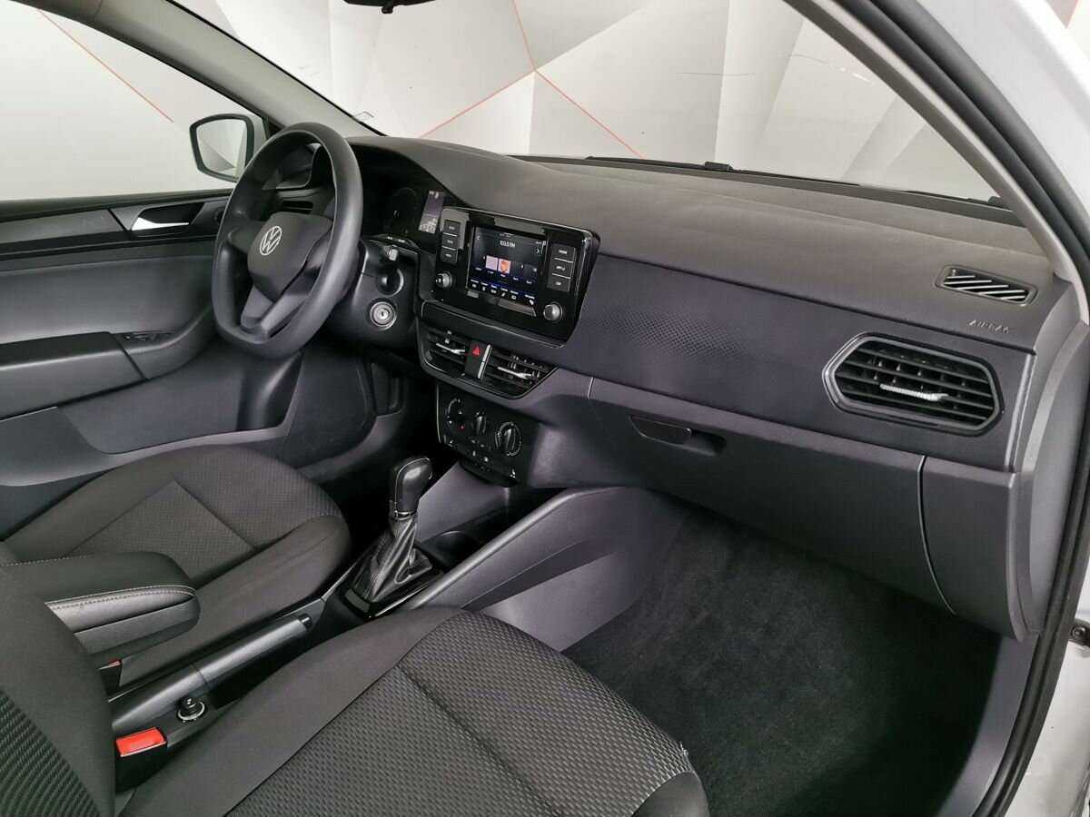 Купить Volkswagen Polo с пробегом. Фото: #8