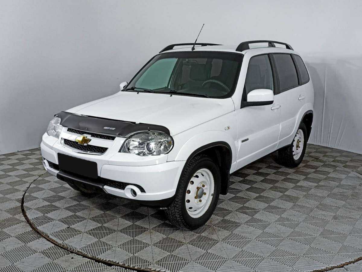 Купить Chevrolet Niva с пробегом. Фото: #0