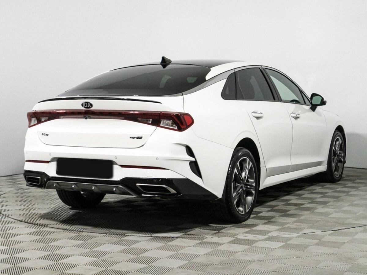 Купить Kia K5 с пробегом. Фото: #4