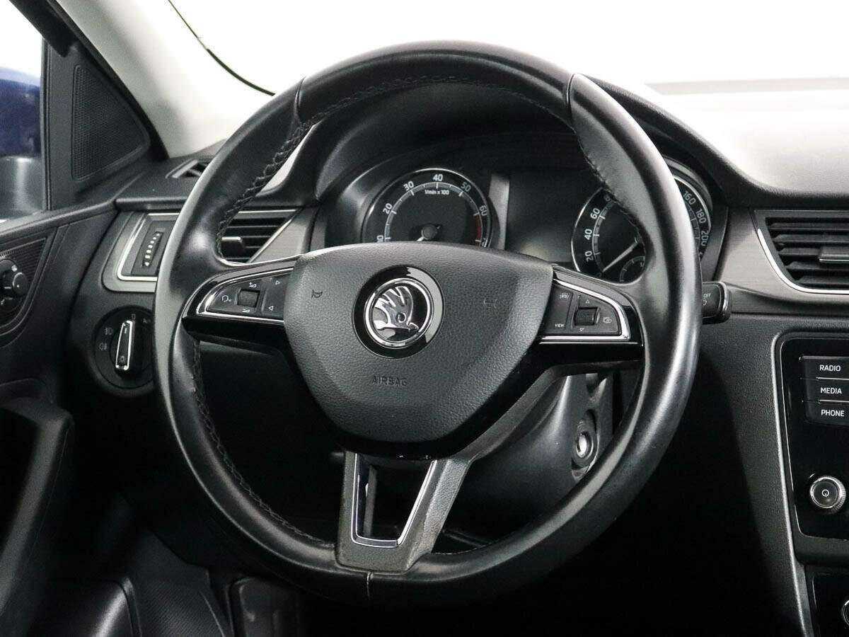 Купить Skoda Rapid с пробегом. Фото: #12