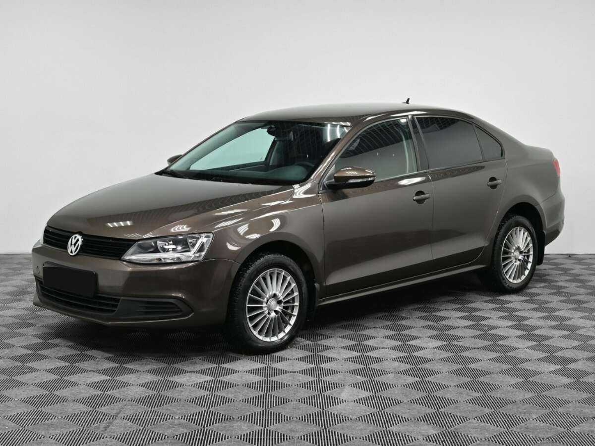 Купить Volkswagen Jetta с пробегом. Посмотреть фото