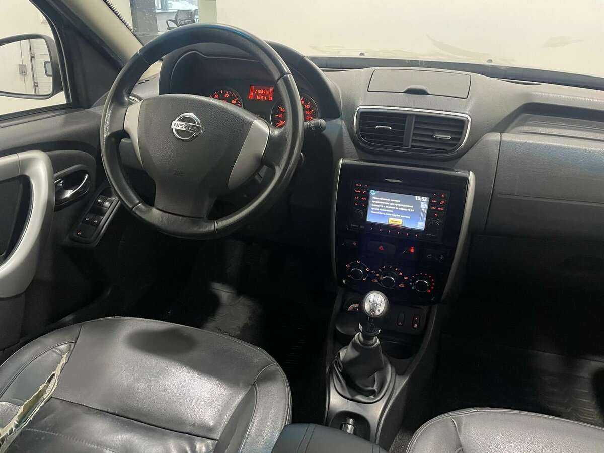 Купить Nissan Terrano с пробегом. Фото: #4