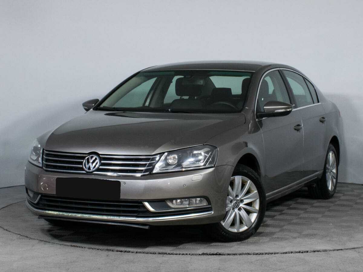 Купить Volkswagen Passat с пробегом. Посмотреть фото