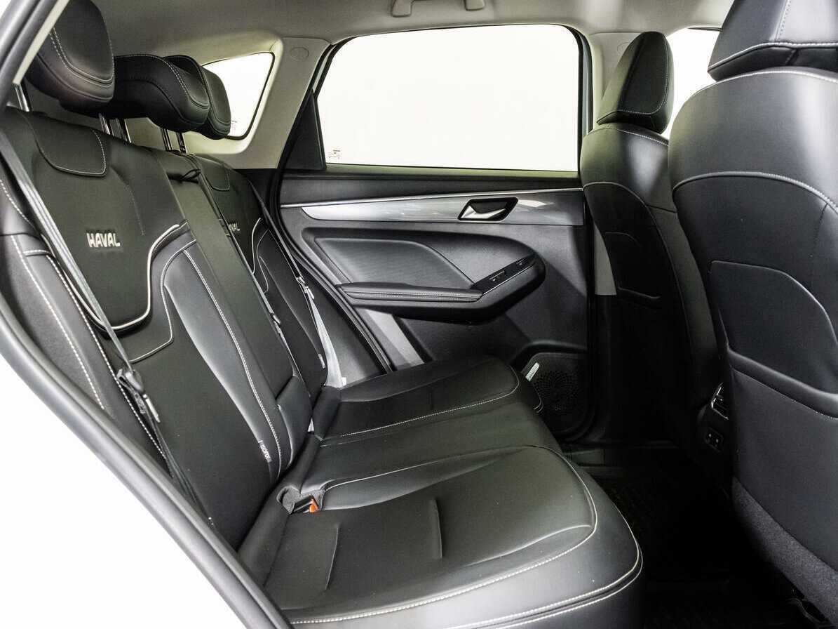 Купить Haval Jolion с пробегом. Фото: #11