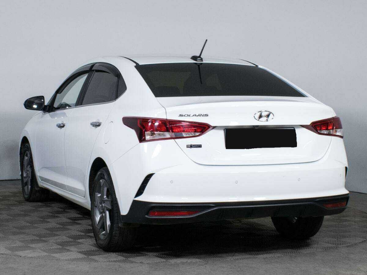 Купить Hyundai Solaris с пробегом. Фото: #6