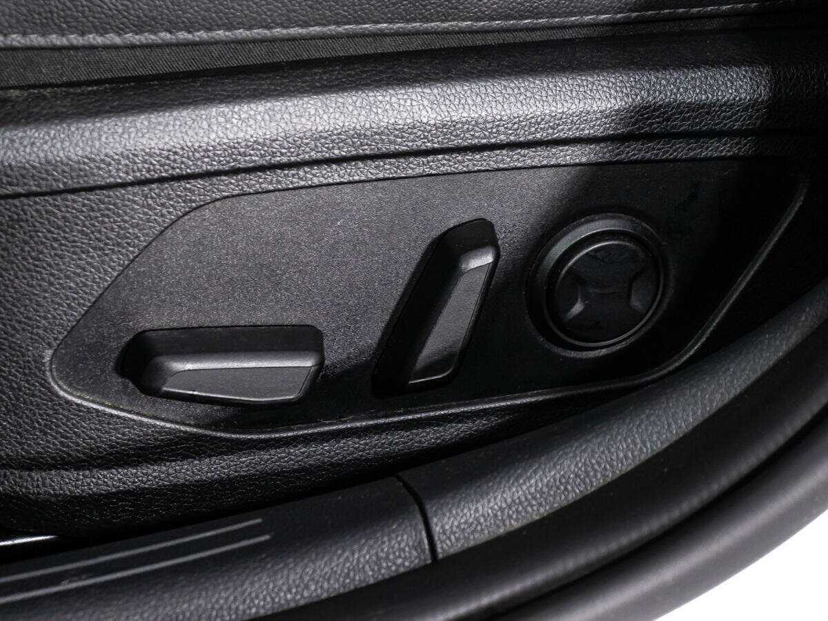 Купить Kia K5 с пробегом. Фото: #17