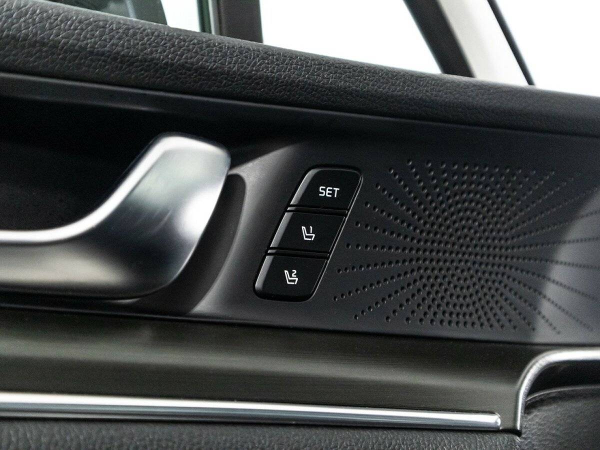 Купить Kia K5 с пробегом. Фото: #21