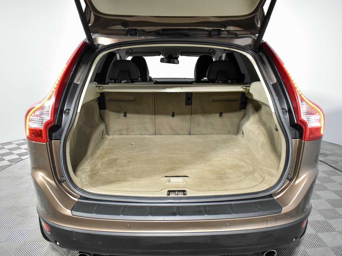 Купить Volvo XC60 с пробегом. Фото: #12