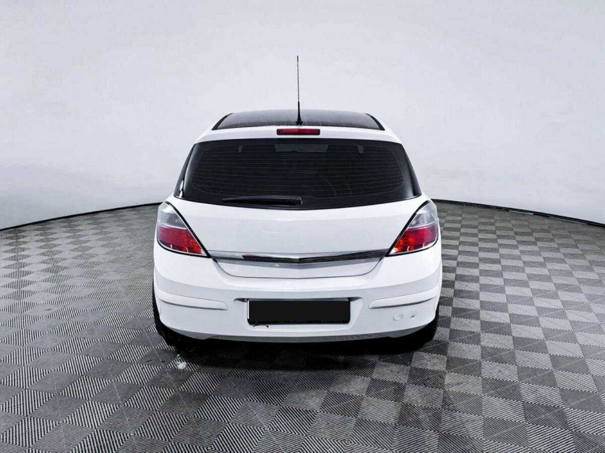 Купить Opel Astra с пробегом. Фото: #4