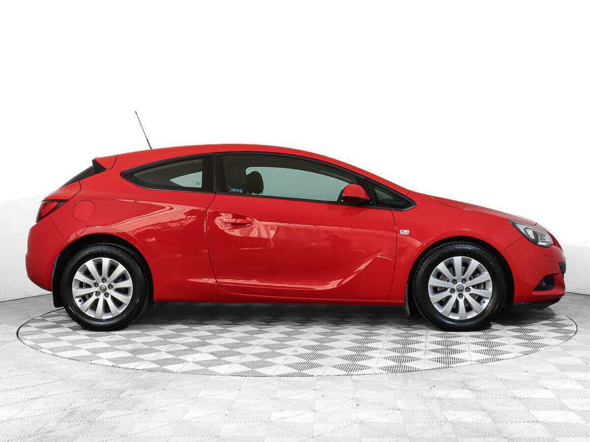 Купить Opel Astra с пробегом. Фото: #2