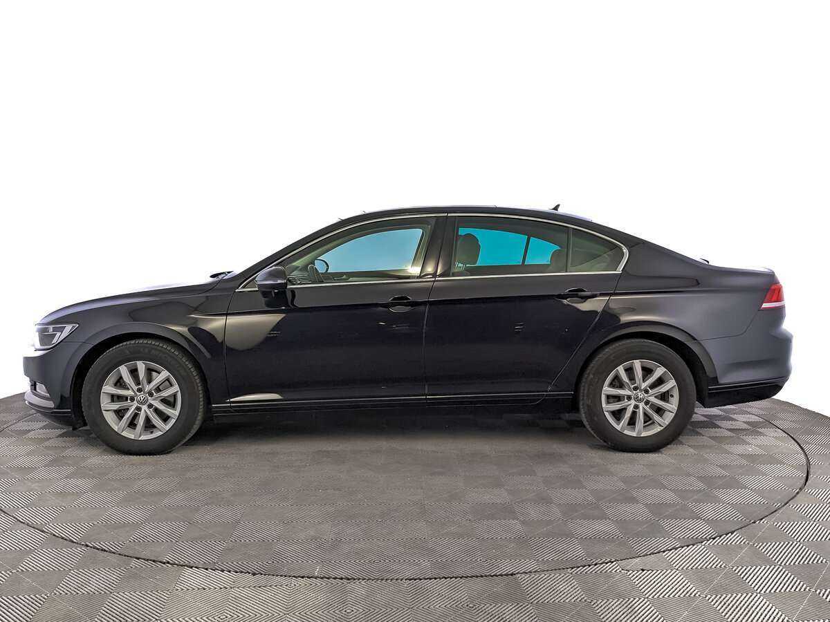 Купить Volkswagen Passat с пробегом. Фото: #7