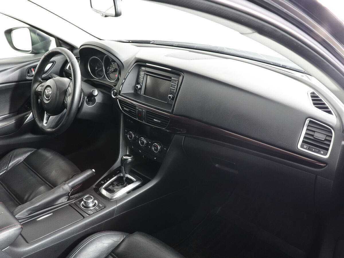 Купить Mazda 6 с пробегом. Фото: #9