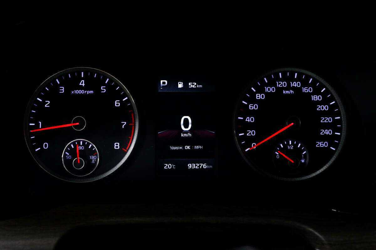 Купить Kia K5 с пробегом. Фото: #9