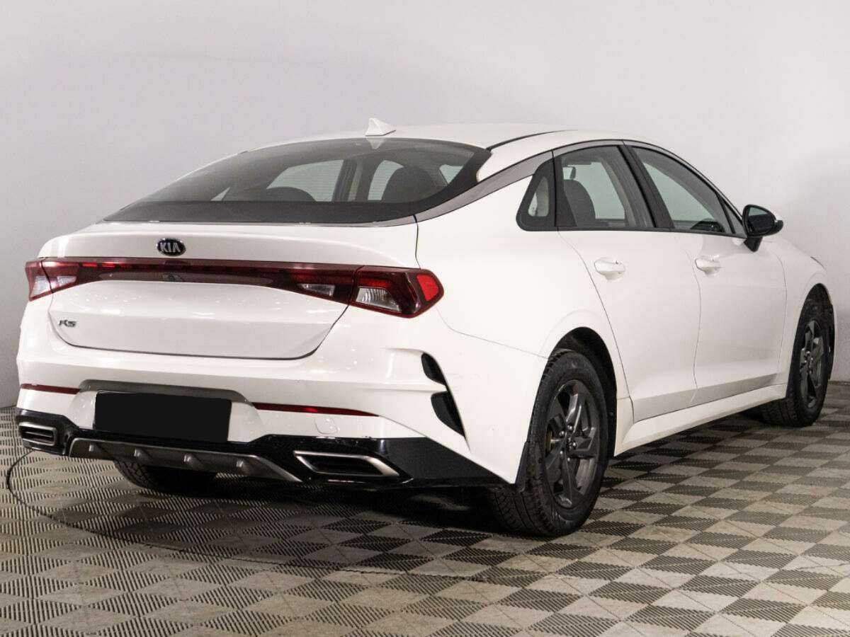 Купить Kia K5 с пробегом. Фото: #4