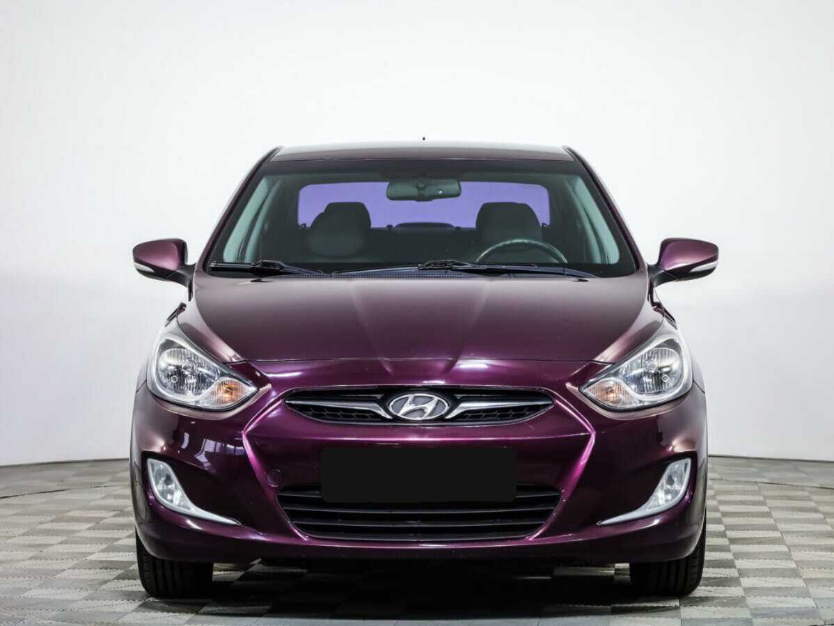 Купить Hyundai Solaris с пробегом. Фото: #0