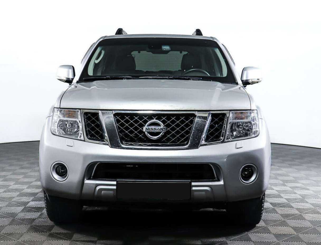 Купить Nissan Pathfinder с пробегом. Фото: #1