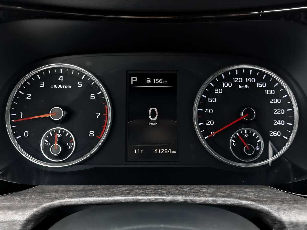 Купить Kia K5 с пробегом. Фото: #11