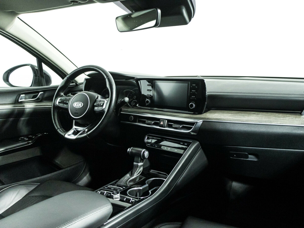 Купить Kia K5 с пробегом. Фото: #8