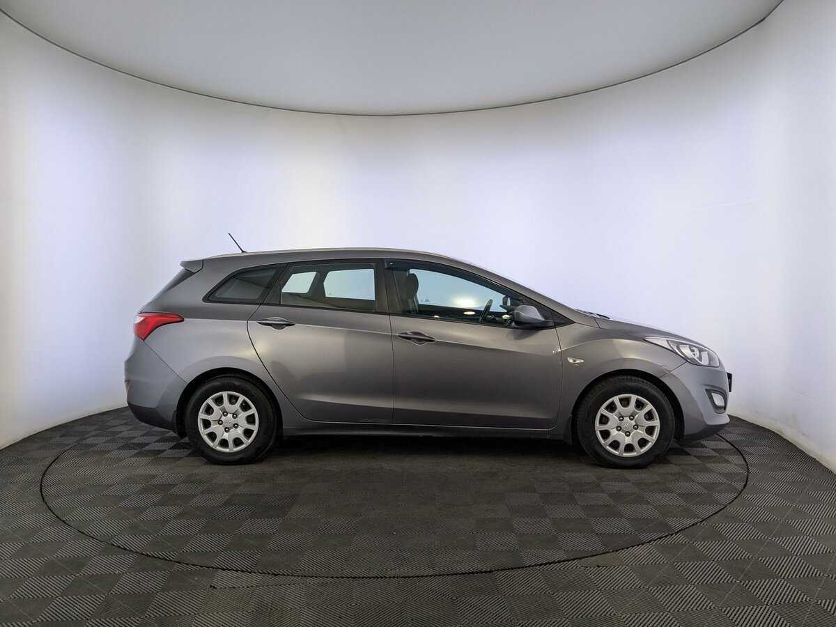 Купить Hyundai i30 с пробегом. Фото: #3