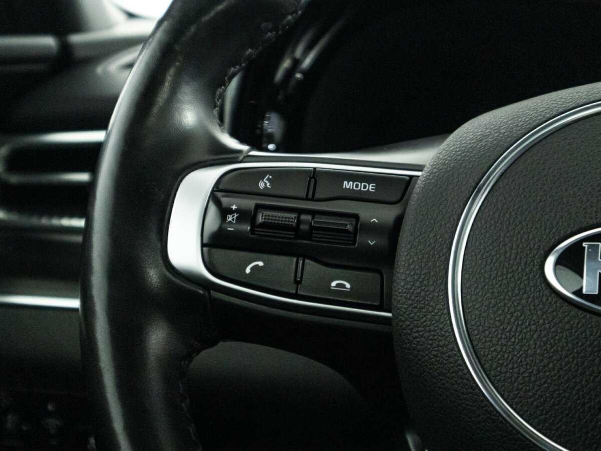 Купить Kia K5 с пробегом. Фото: #25