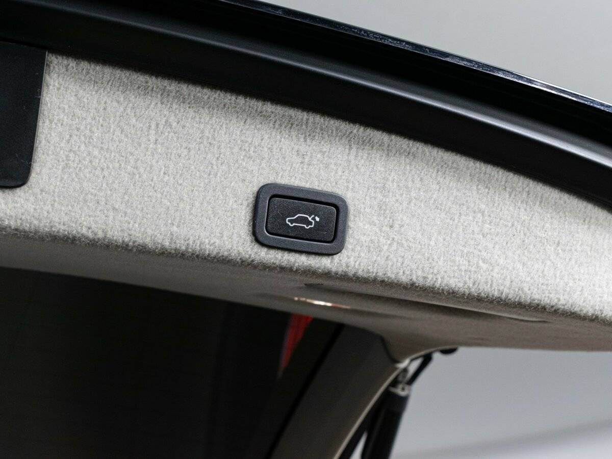Купить Volvo XC60 с пробегом. Фото: #6