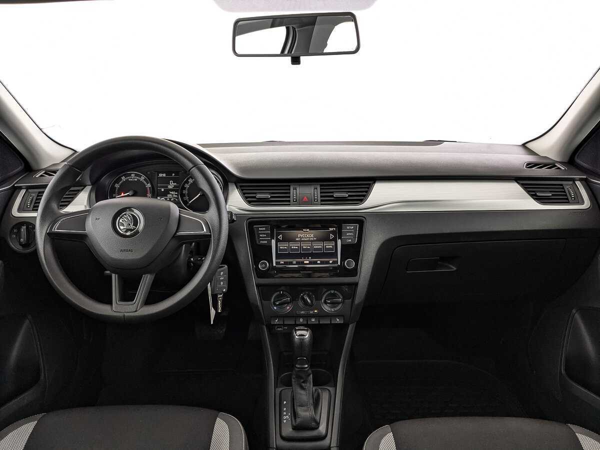 Купить Skoda Rapid с пробегом. Фото: #9