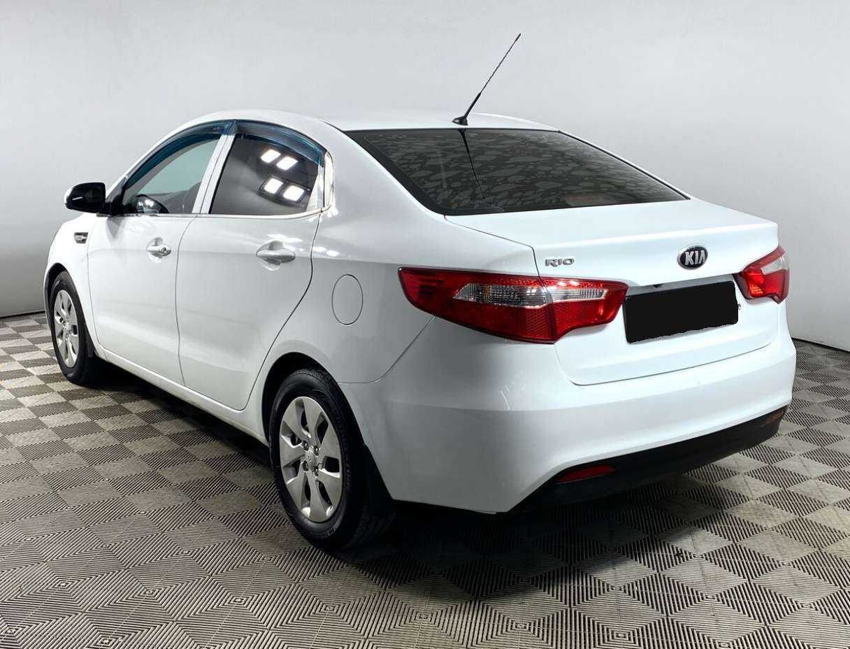 Купить Kia Rio с пробегом. Фото: #6