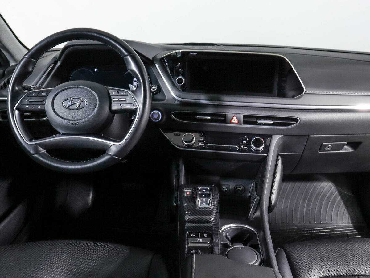 Купить Hyundai Sonata с пробегом. Фото: #9