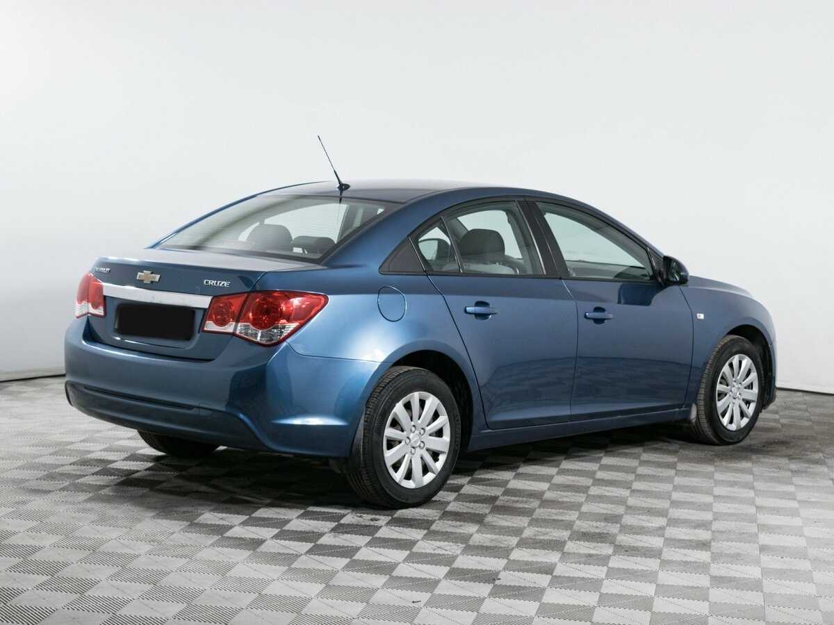 Купить Chevrolet Cruze с пробегом. Фото: #3